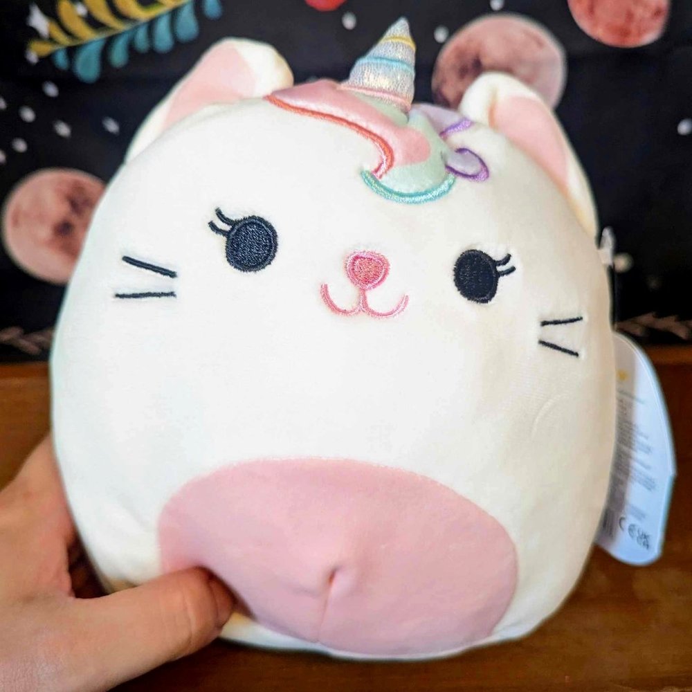 Squishmallows Luxe the Magical Caticorn NWT